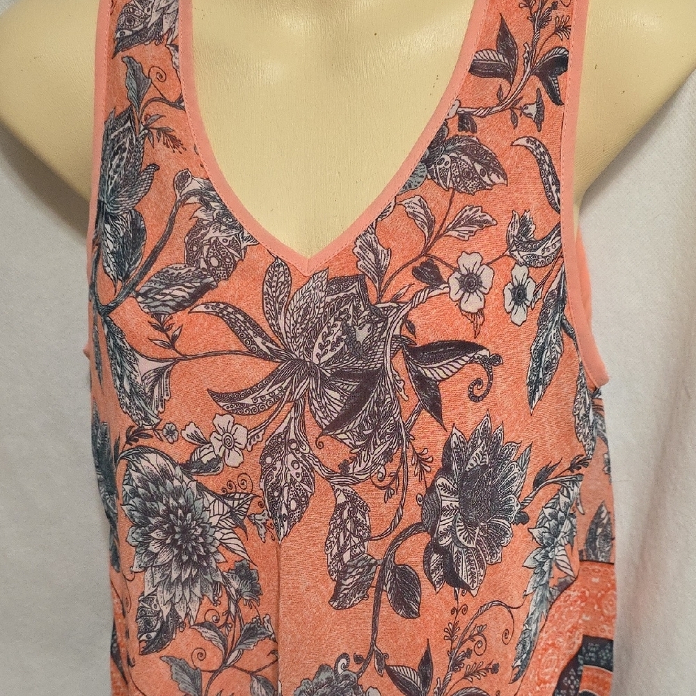Floral V-Neck Layered Tank Top - Coral and Navy - M - Picture 2 of 5
